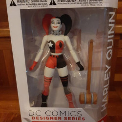 DC Harley Quinn by Darwyn Cooke 